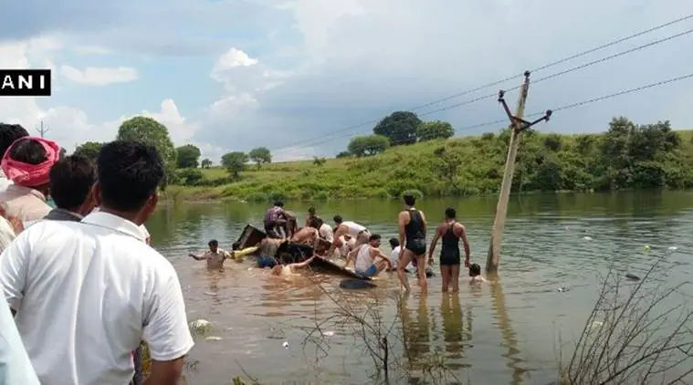 Roof Collapse and Bus accident 10 Dead in Madhya Pradesh